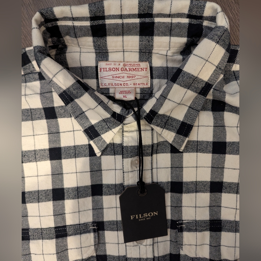 NWT - Filson Men's Alaskan Guide Flannel Shirt in Black & White Plaid XL - Picture 10 of 11